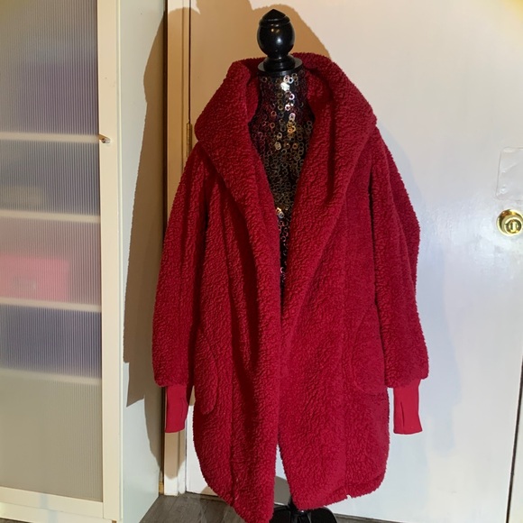 Cozy Red Hooded Fleece Coat - Picture 6 of 6